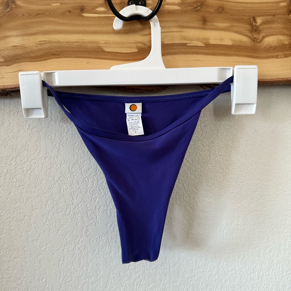 Sz S| Tropic of C Rio Bottoms